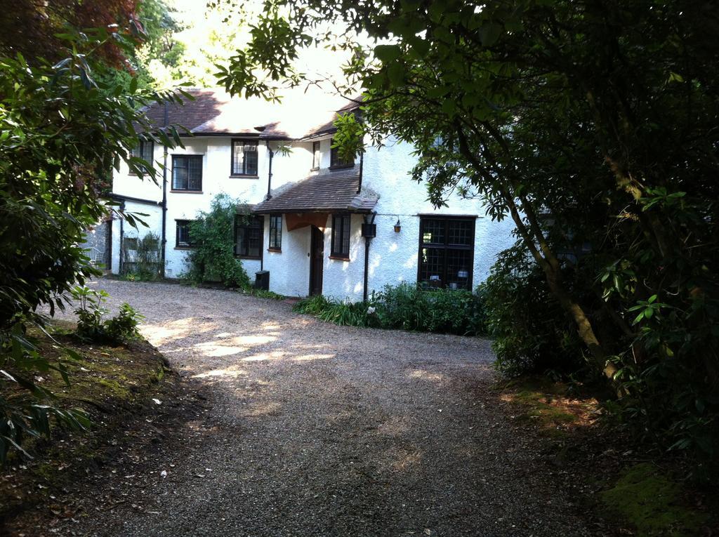 The Old Cook'S House Villa Hindhead Ruang foto